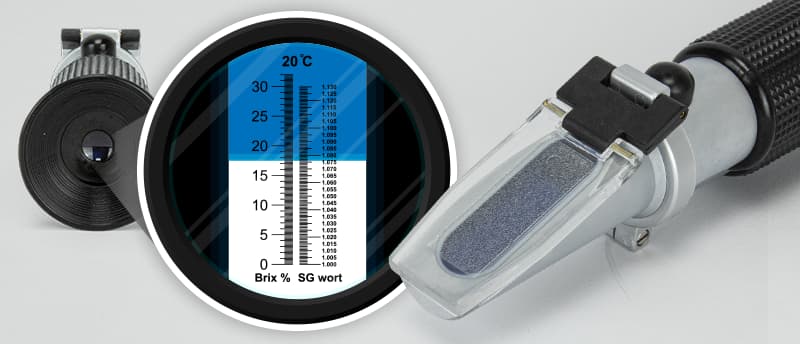 CORiTEC refractometer with temperature display and magnifying glass